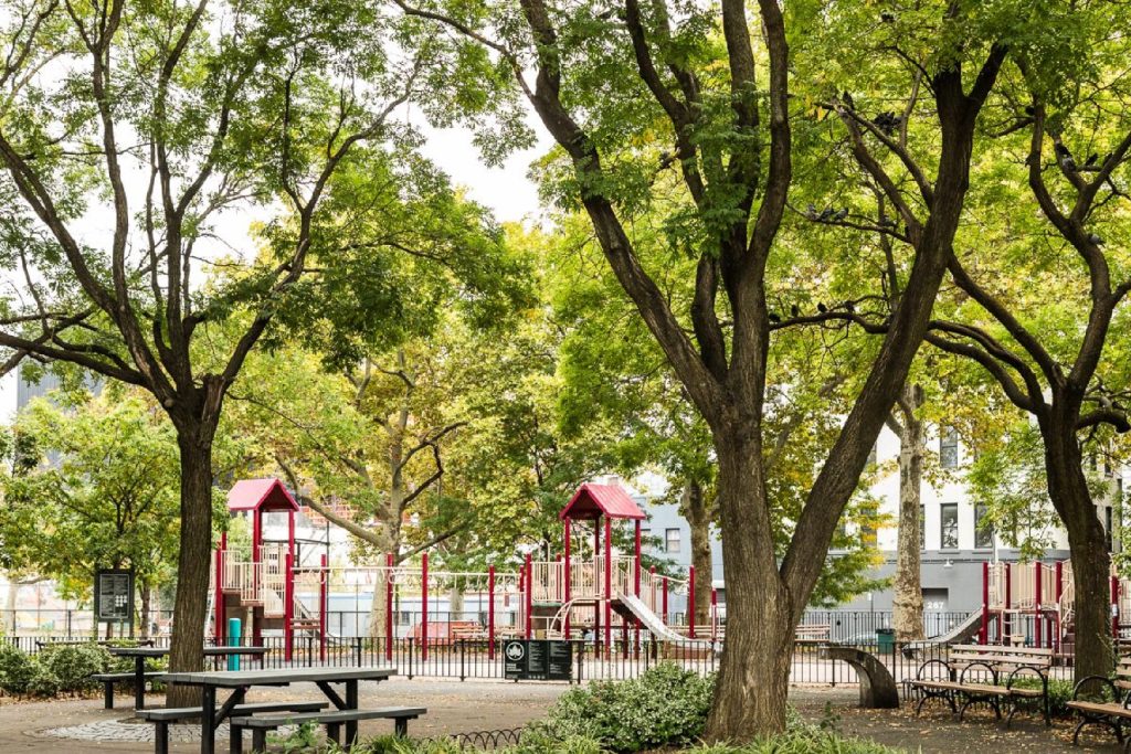 Playground at Thomas Greene Park in the Gowanus neighborhood in Brooklyn by 499 President luxury apartments with picnic area.